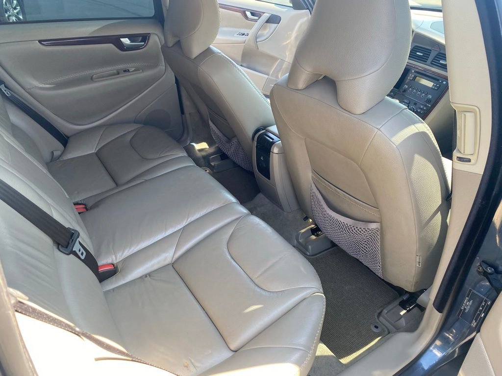 Used 2007 Volvo XC70 image 23