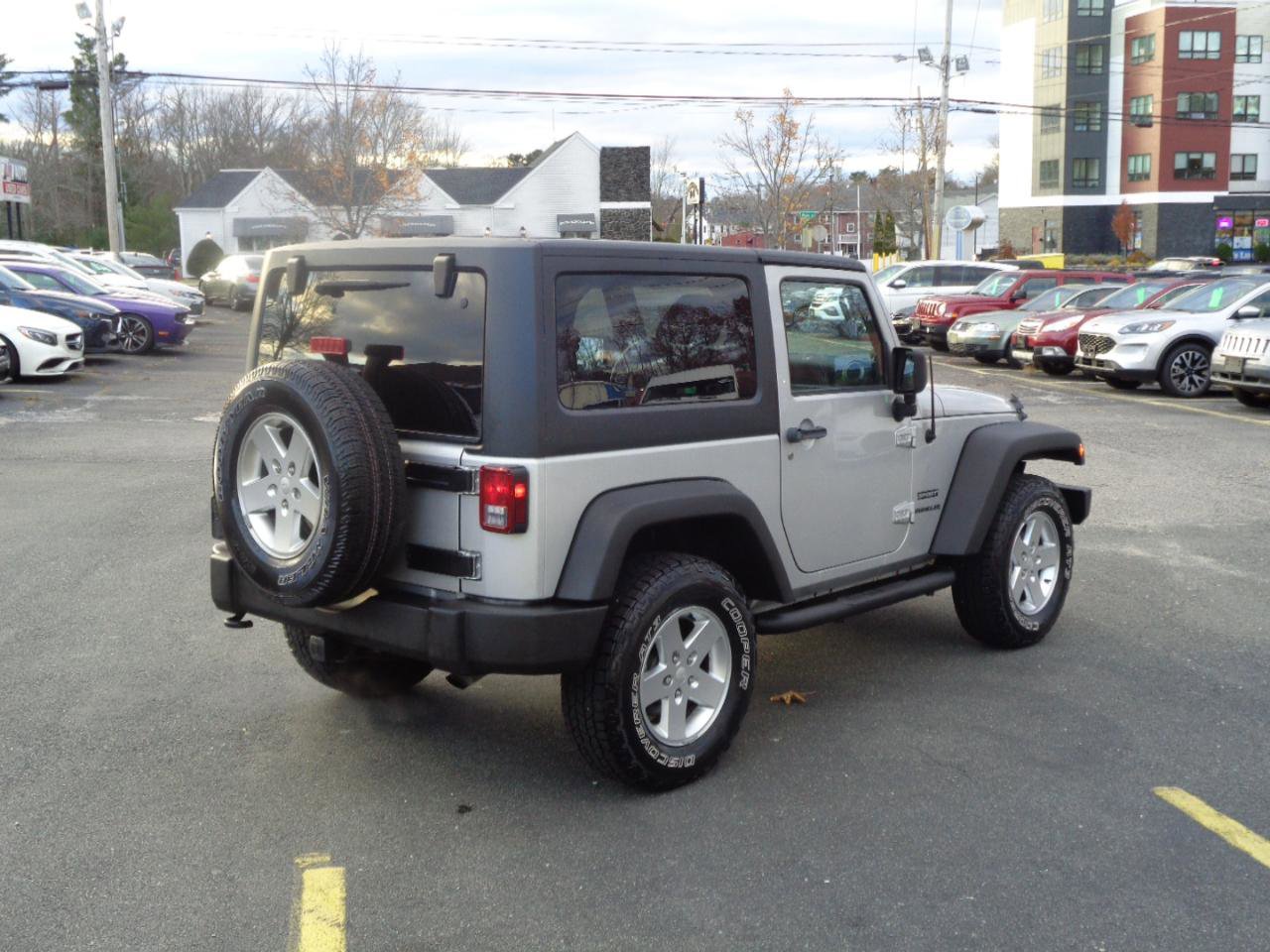 Used 2011 Jeep Wrangler Sport AWD/4WD image 14