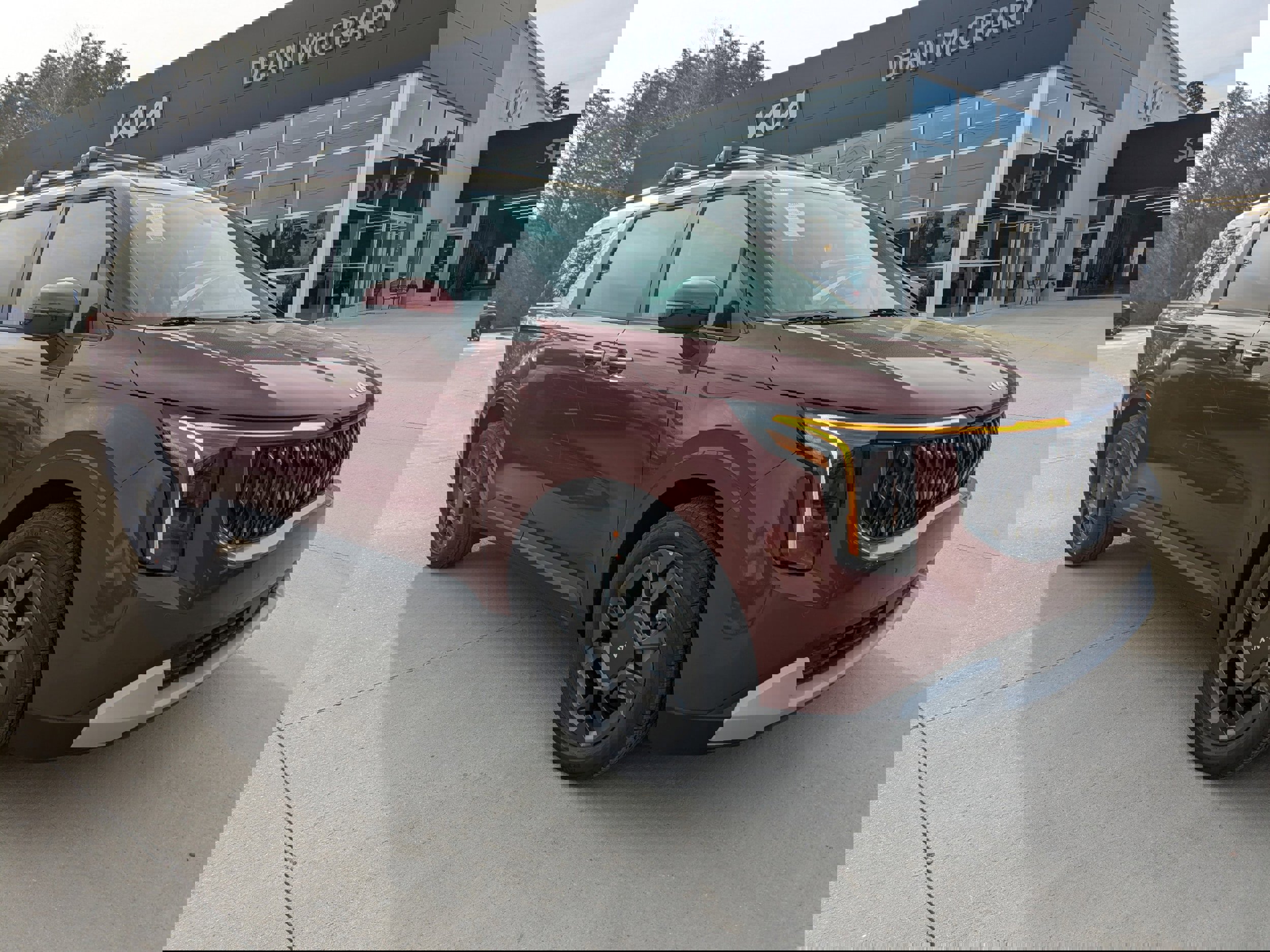 New 2025 Kia Carnival EX