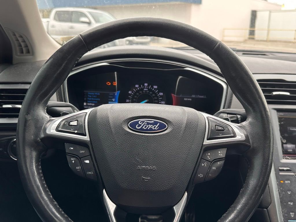 Used 2013 Ford Fusion Titanium FWD image 26