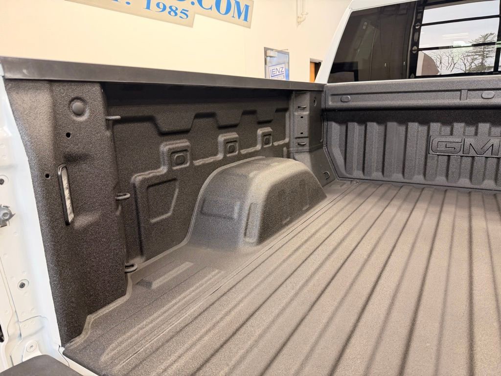 Used 2024 GMC Sierra 1500 Elevation AWD/4WD image 10