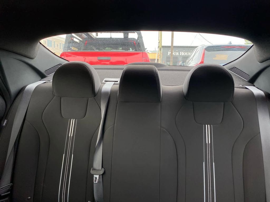 Certified 2025 Hyundai Elantra Sport image 13