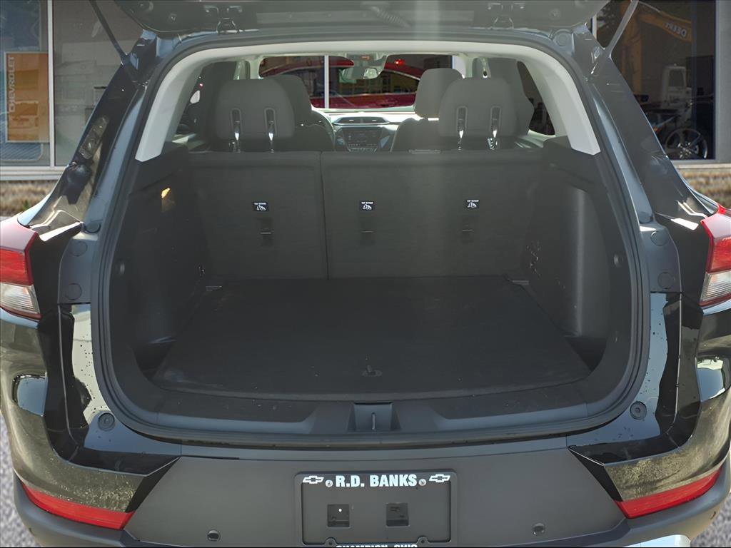 Used 2023 Chevrolet TrailBlazer LT w/ Convenience Package image 5