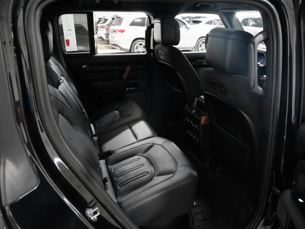 Used 2020 Land Rover Defender 110 X AWD/4WD image 30
