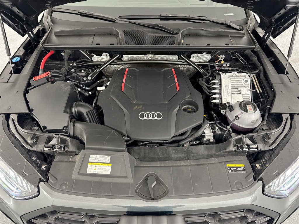 Used 2024 Audi SQ5 Prestige image 34