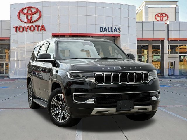 Used 2024 Jeep Wagoneer Series II RWD image 1