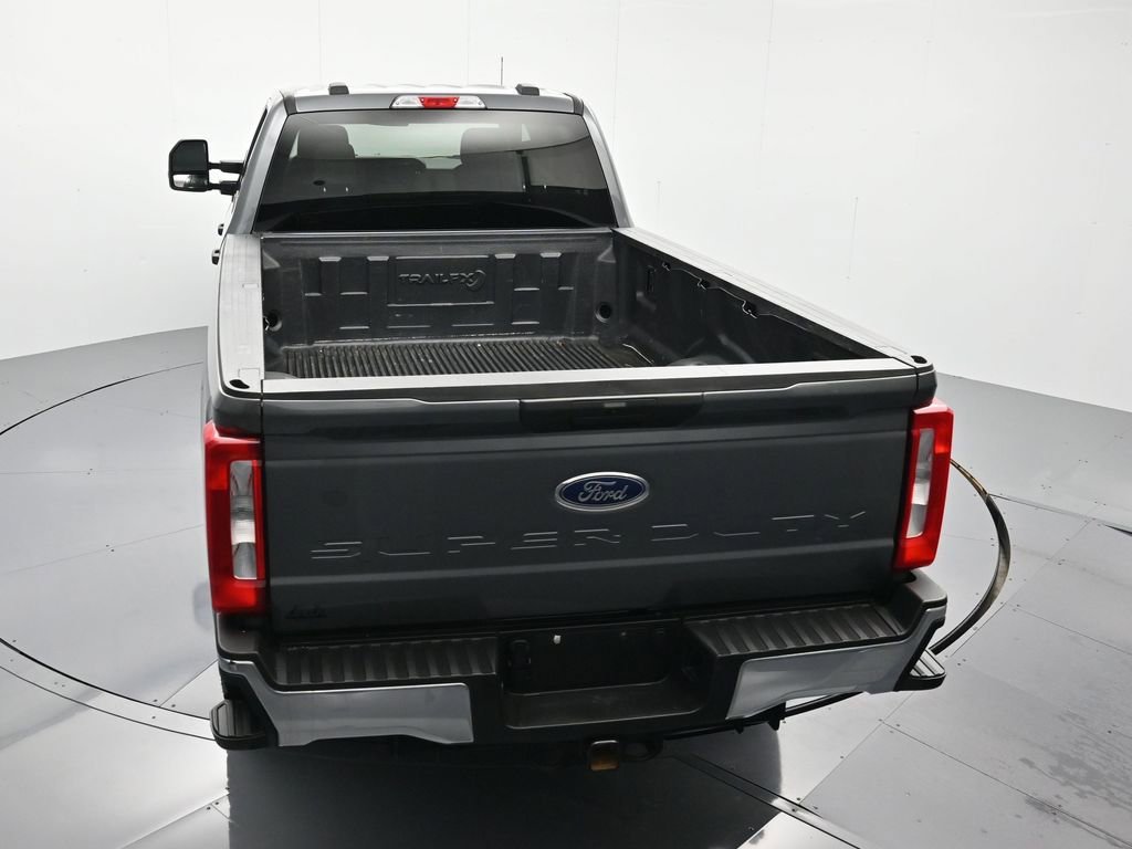 Used 2025 Ford F250 XLT image 34