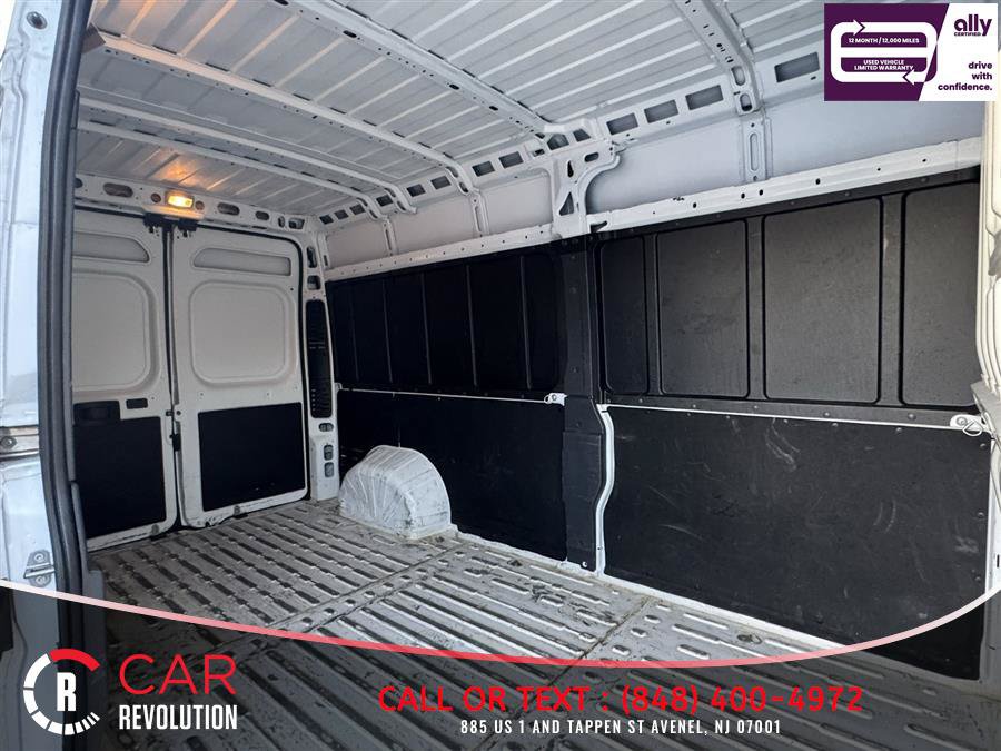 Used 2023 RAM ProMaster 2500 FWD image 11