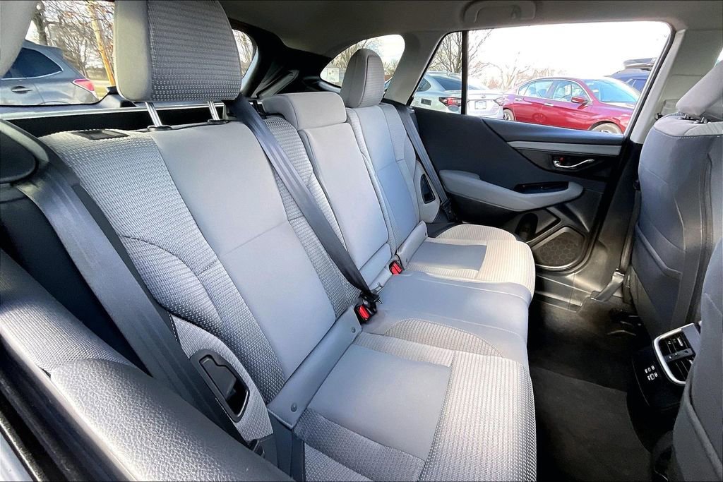 Certified 2025 Subaru Outback Premium image 30