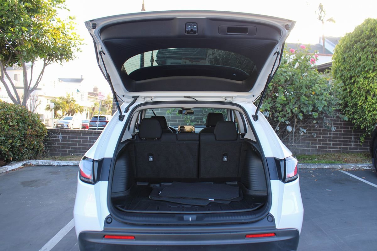 Used 2023 Honda HR-V LX image 27