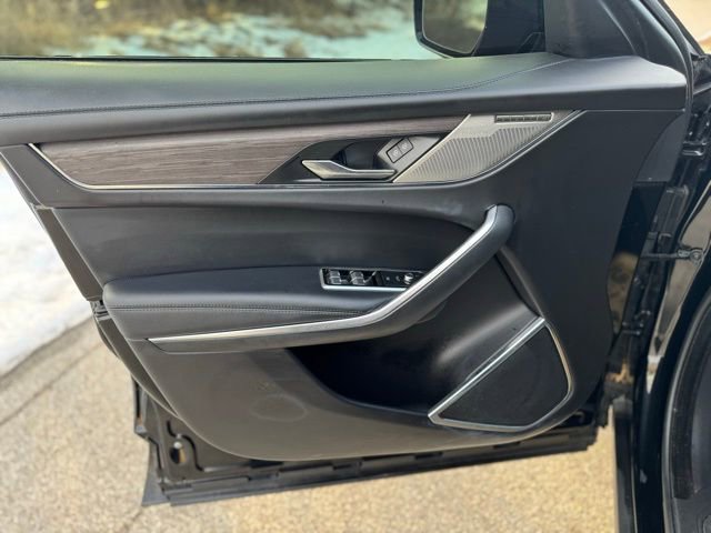 Used 2023 Jaguar F-PACE S image 11