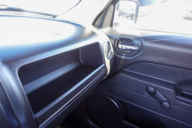 Used 2014 Jeep Patriot Sport image 20