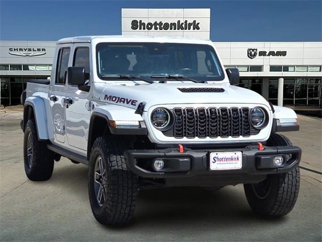 Used 2024 Jeep Gladiator Mojave