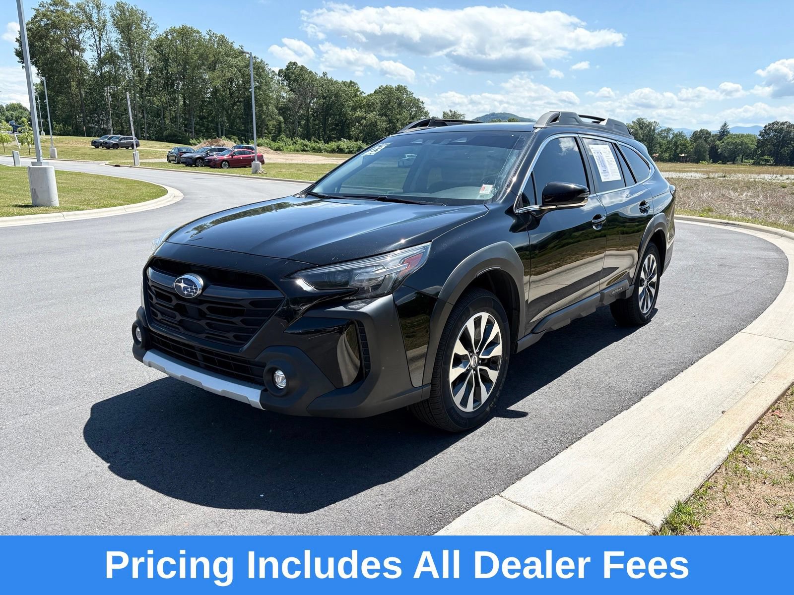 Used 2023 Subaru Outback Limited XT AWD/4WD image 3