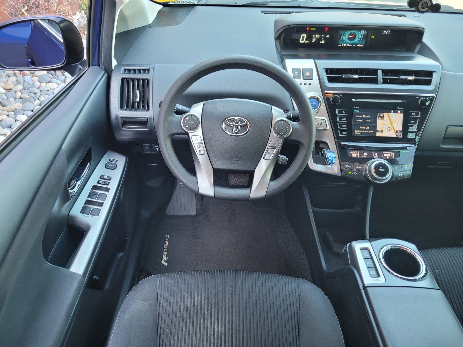 Used 2015 Toyota Prius V Three FWD image 12