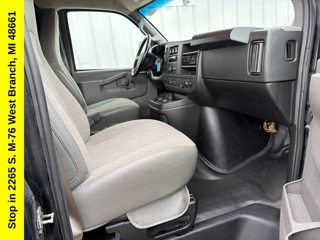Used 2022 GMC Savana 2500 w/ Communications Package RWD image 36