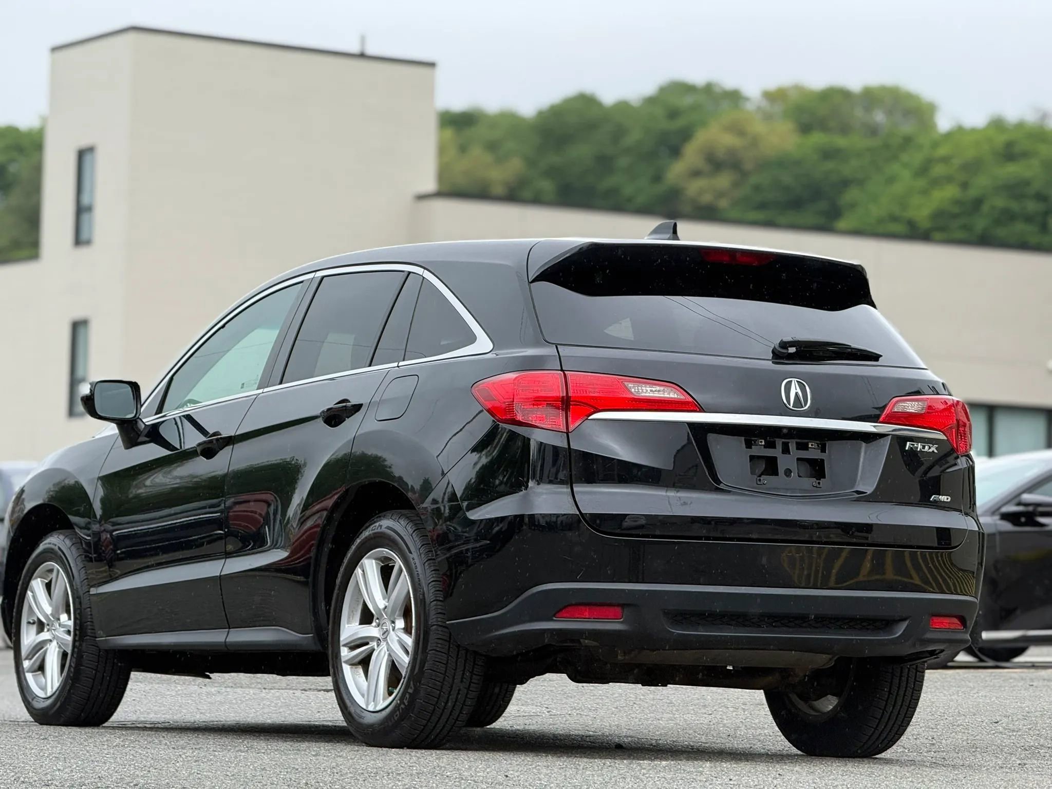 Used 2015 Acura RDX AWD w/ Technology Package image 4