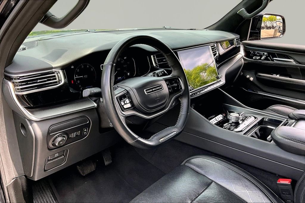Used 2024 Jeep Grand Wagoneer L Series II w/ Quick Order Packagew 28T AWD/4WD image 12
