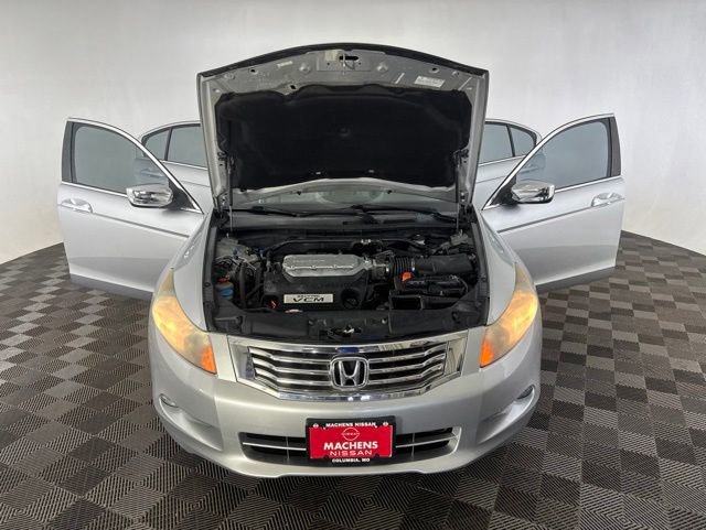 Used 2010 Honda Accord EX-L image 11