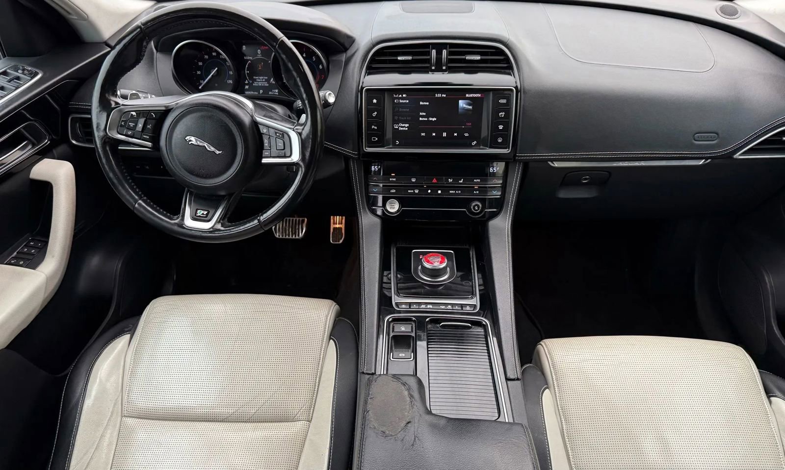 Used 2018 Jaguar F-PACE R-Sport AWD/4WD image 14