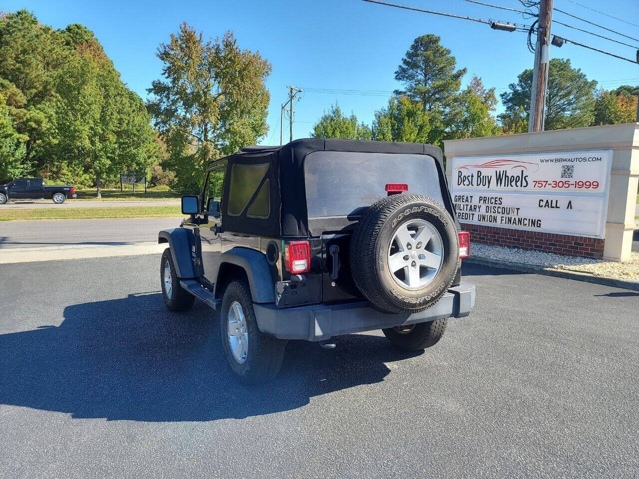 Used 2015 Jeep Wrangler Sport w/ Quick Order Package 24S AWD/4WD image 5