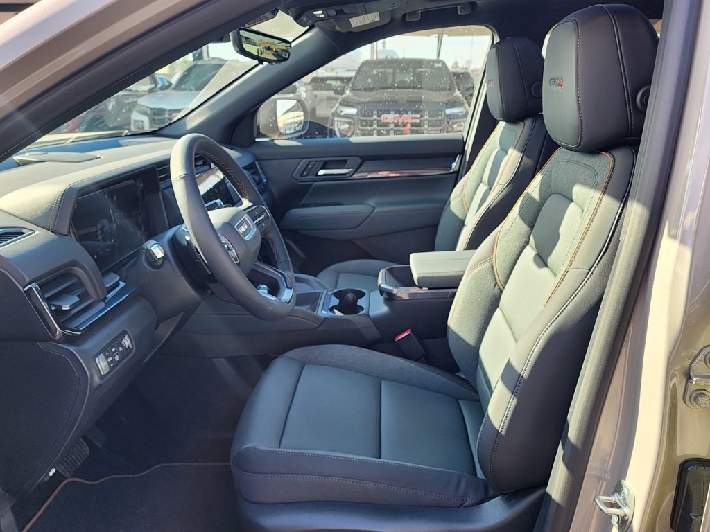 New 2026 GMC Terrain AT4 w/ Convenience Package III image 15