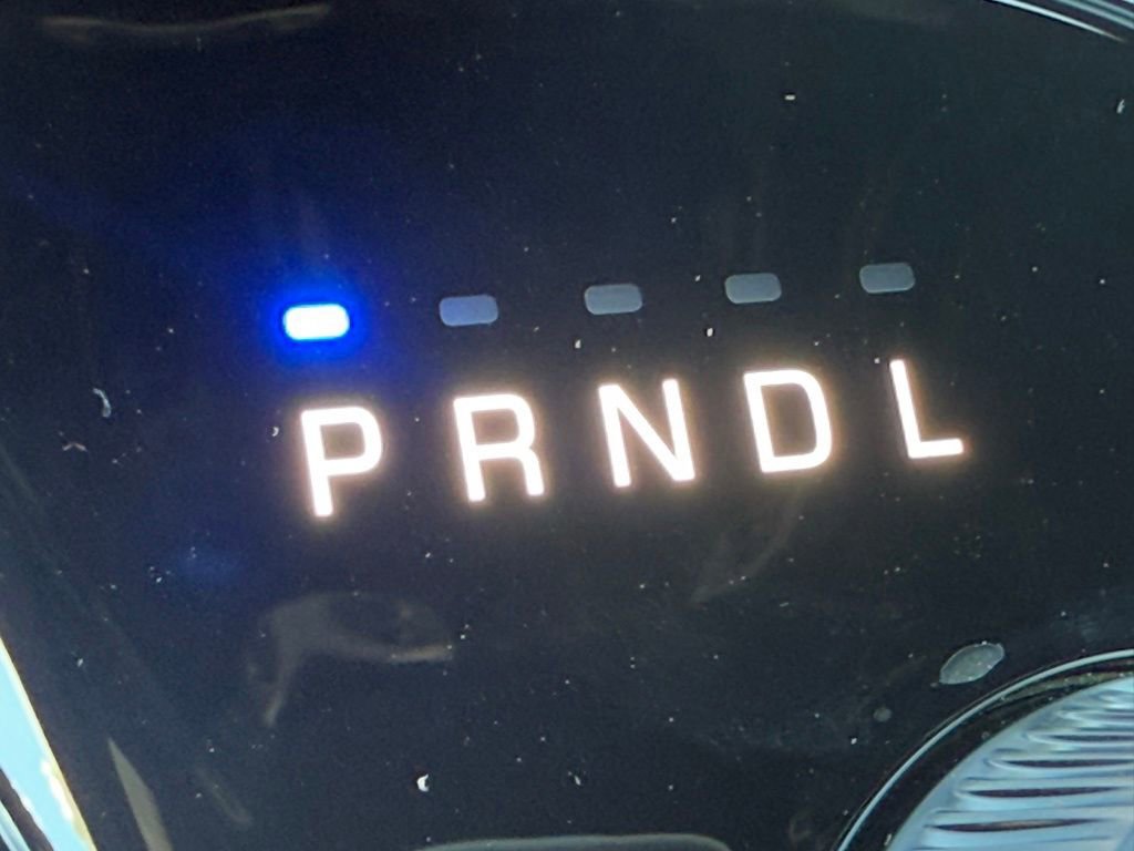 New 2026 Chrysler Pacifica Limited image 19