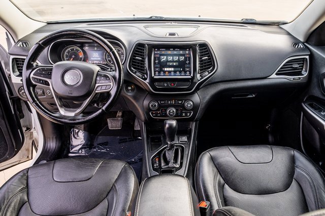 Used 2020 Jeep Cherokee Limited image 8