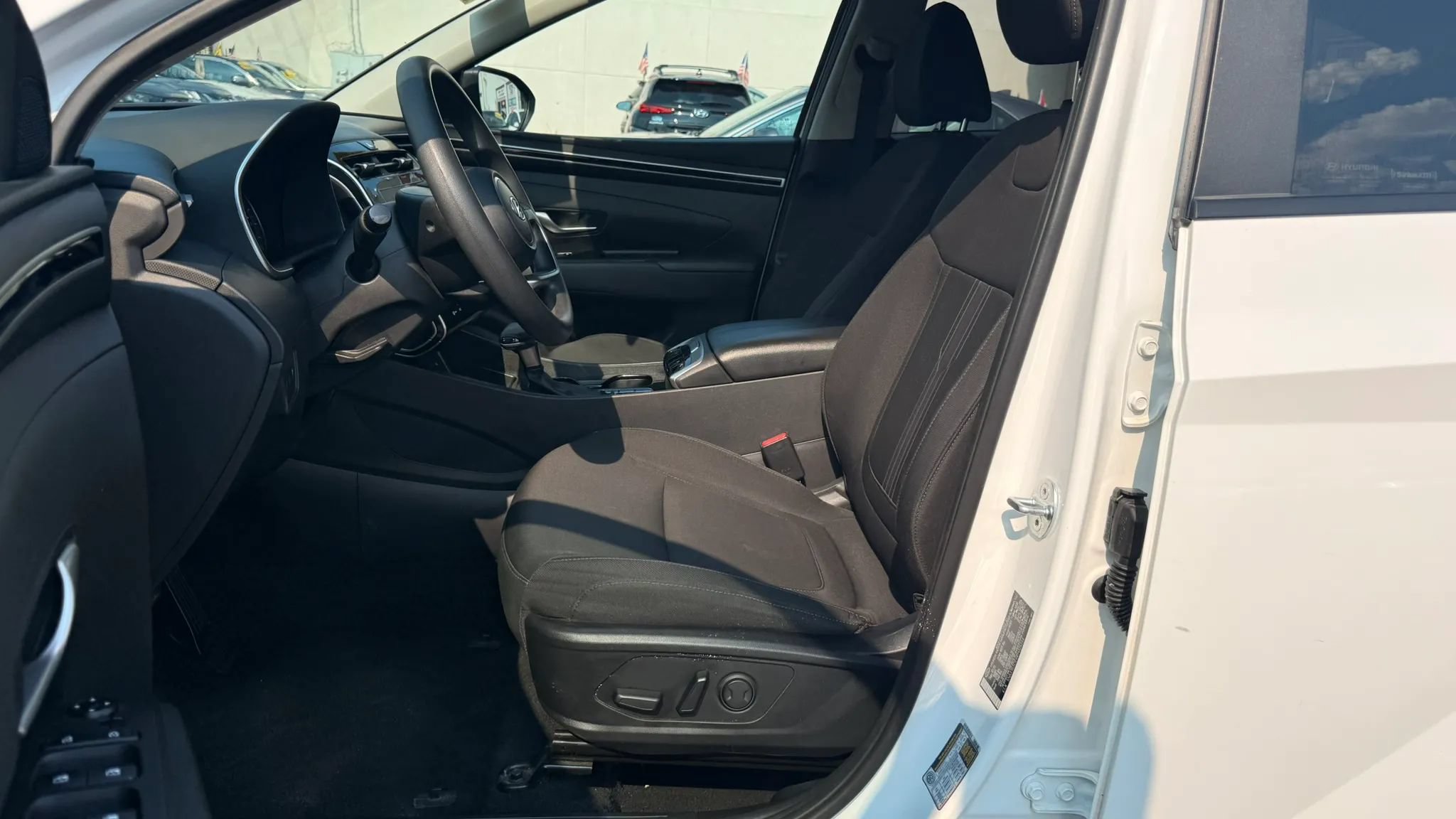 Used 2024 Hyundai Tucson SEL FWD image 12