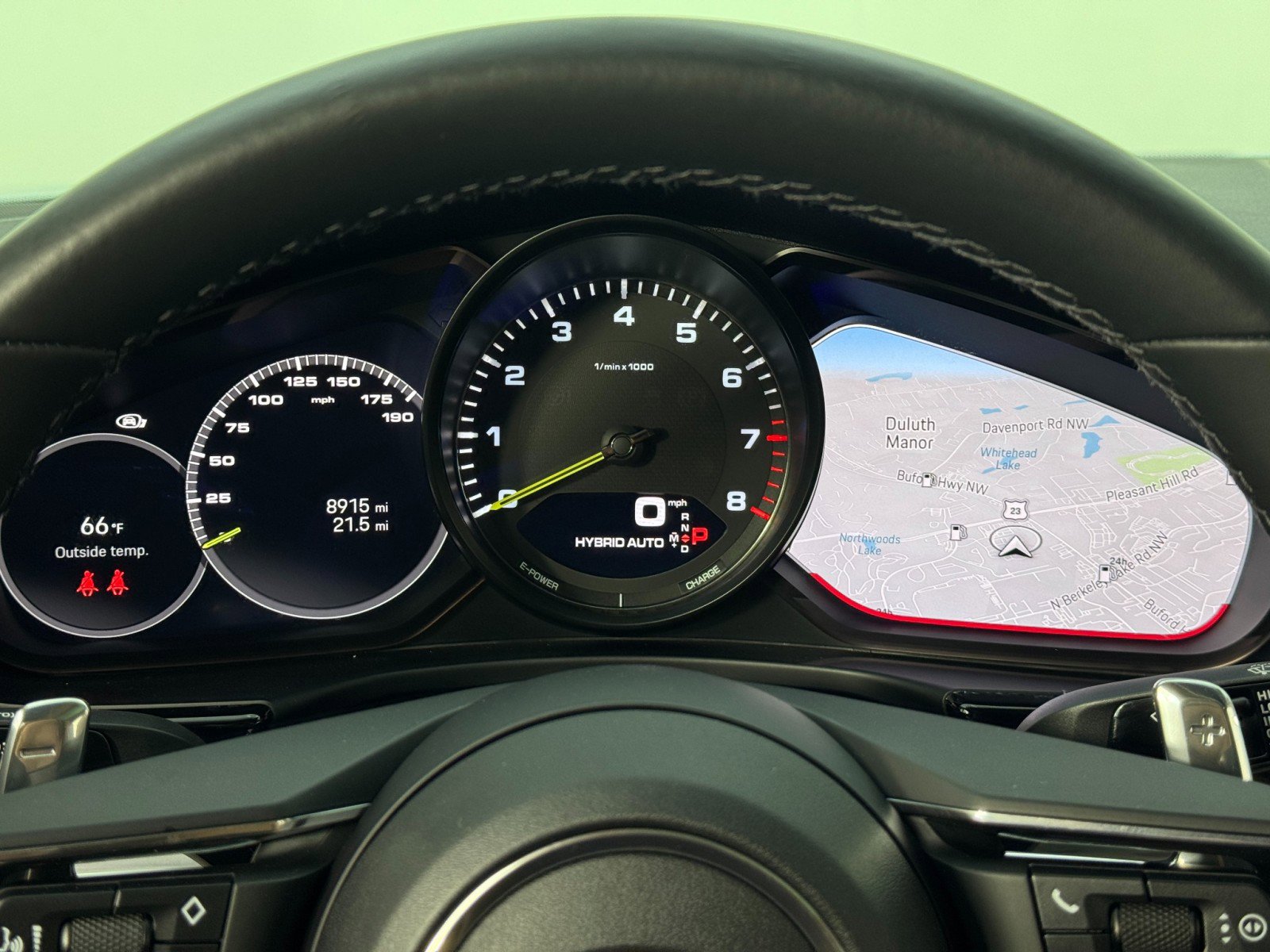 Used 2023 Porsche Panamera 4 image 20