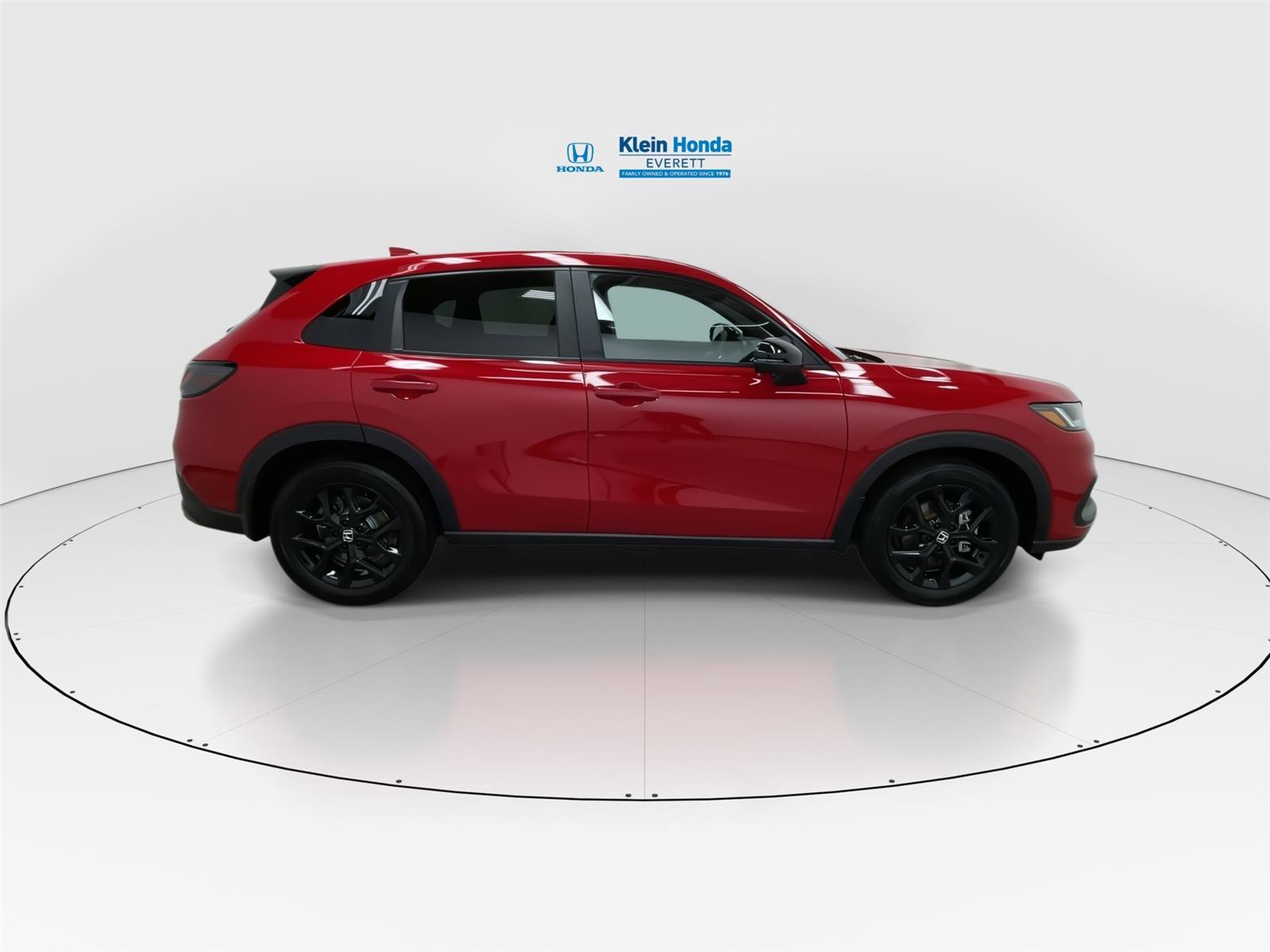 Certified 2025 Honda HR-V Sport image 3