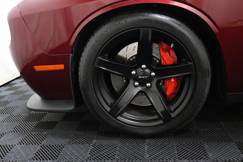Used 2017 Dodge Challenger SRT Hellcat image 35