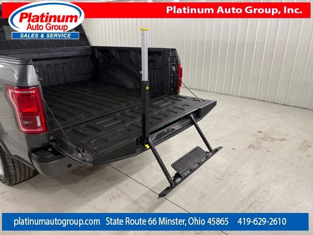 Used 2017 Ford F150 Platinum AWD/4WD image 32