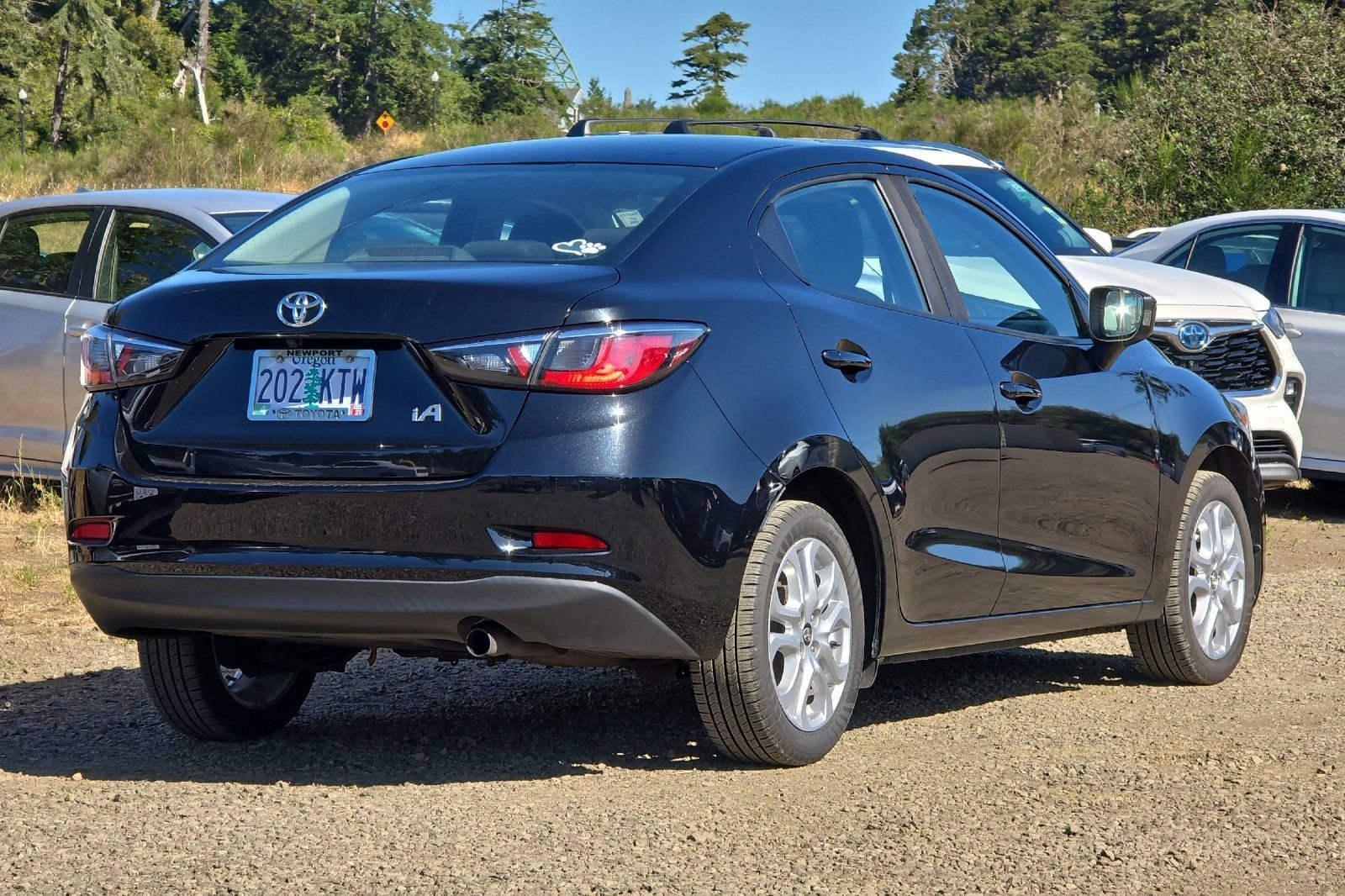 Used 2018 Toyota Yaris iA FWD image 4