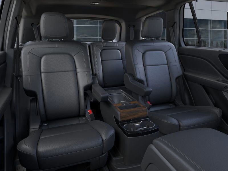New 2025 Lincoln Aviator Reserve w/ Luxury Package image 11