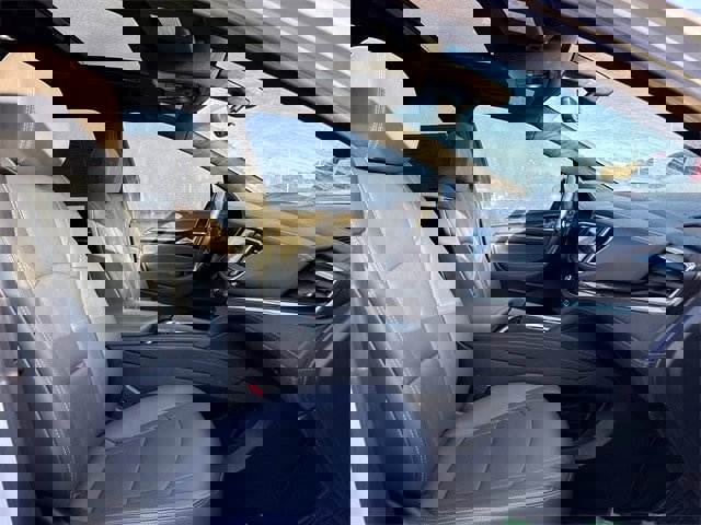 Used 2023 Buick Enclave Premium w/ Experience Buick Package image 22