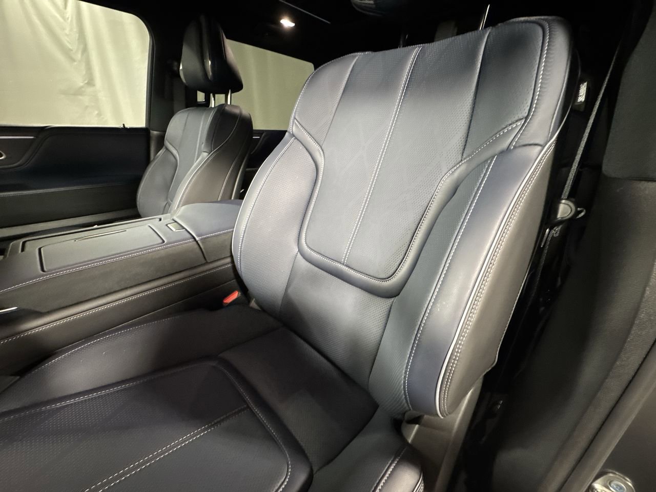 New 2026 INFINITI QX80 Sport image 19