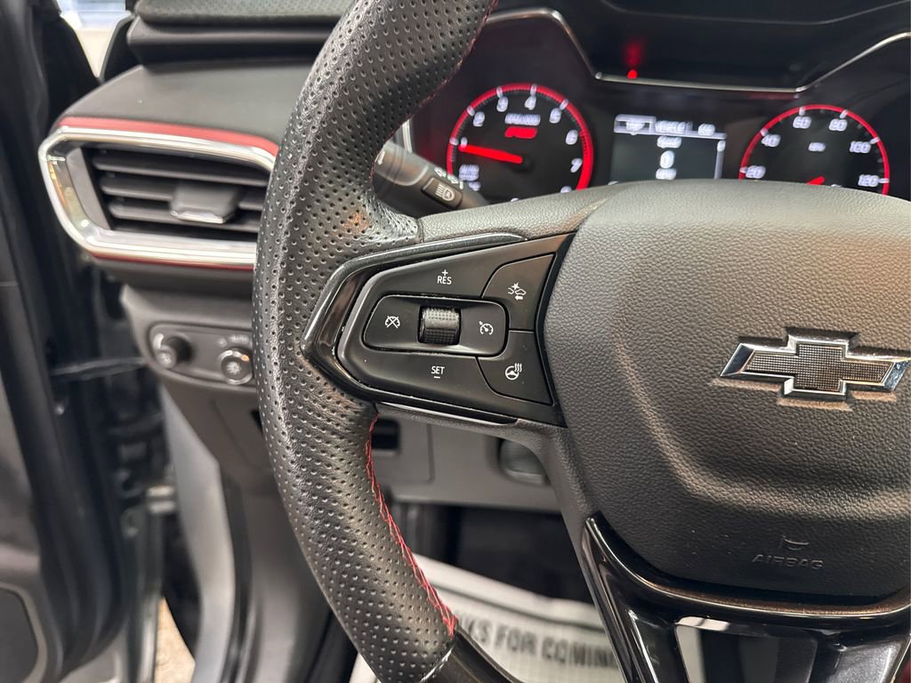 Used 2023 Chevrolet TrailBlazer RS w/ Sun and Liftgate Package image 28