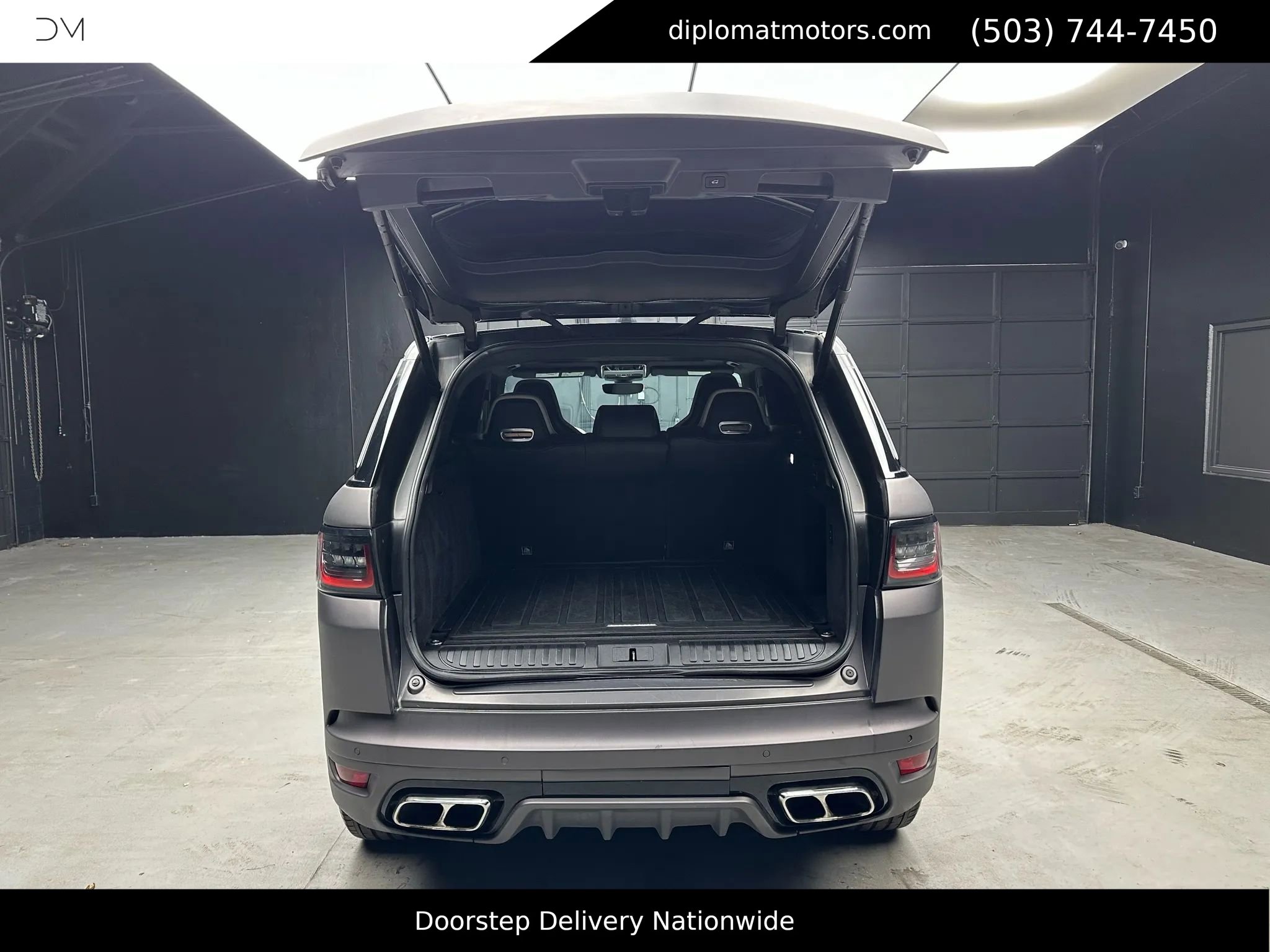 Used 2020 Land Rover Range Rover Sport SVR image 45