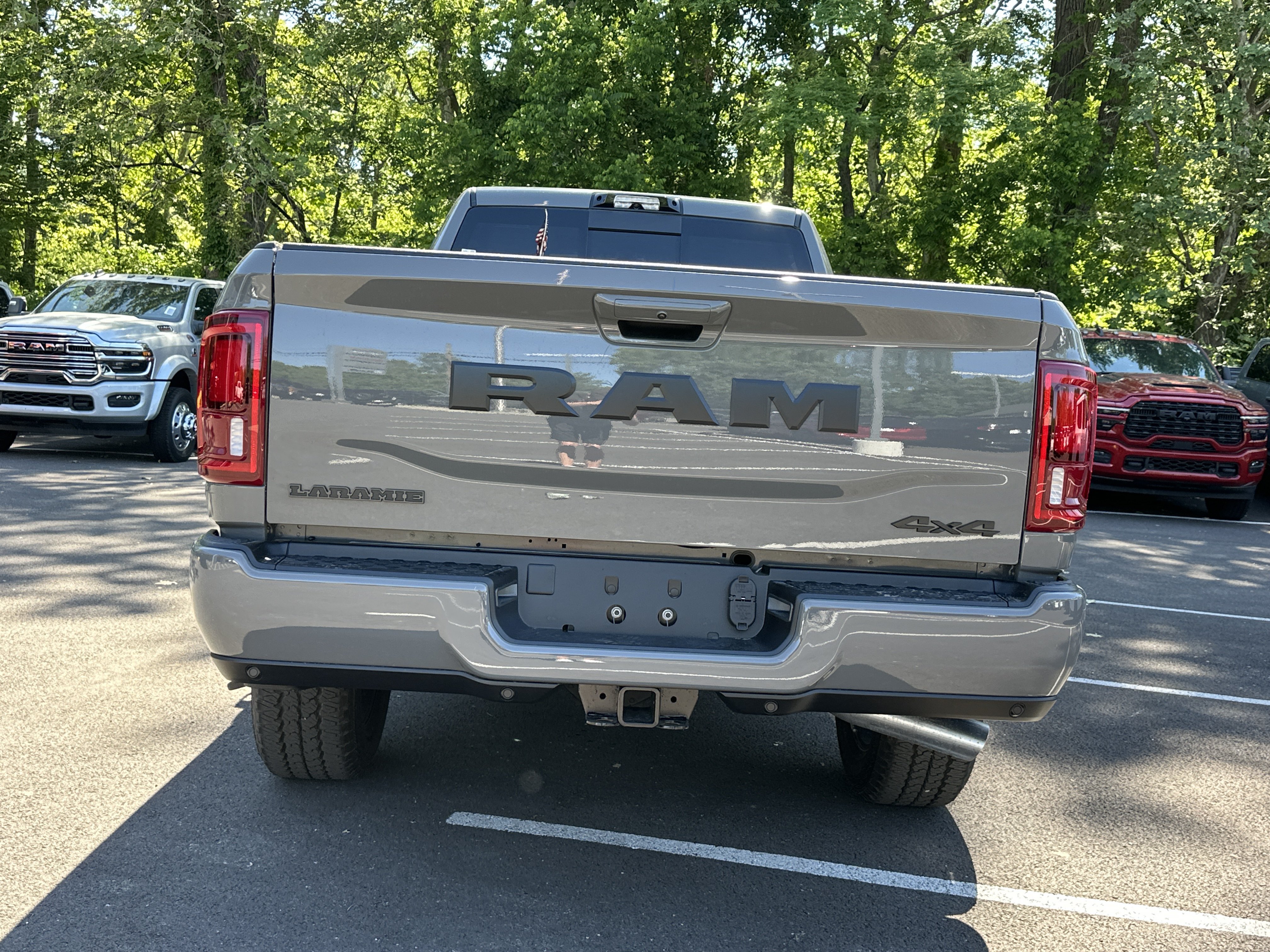 New 2026 RAM 2500 Laramie AWD/4WD image 17