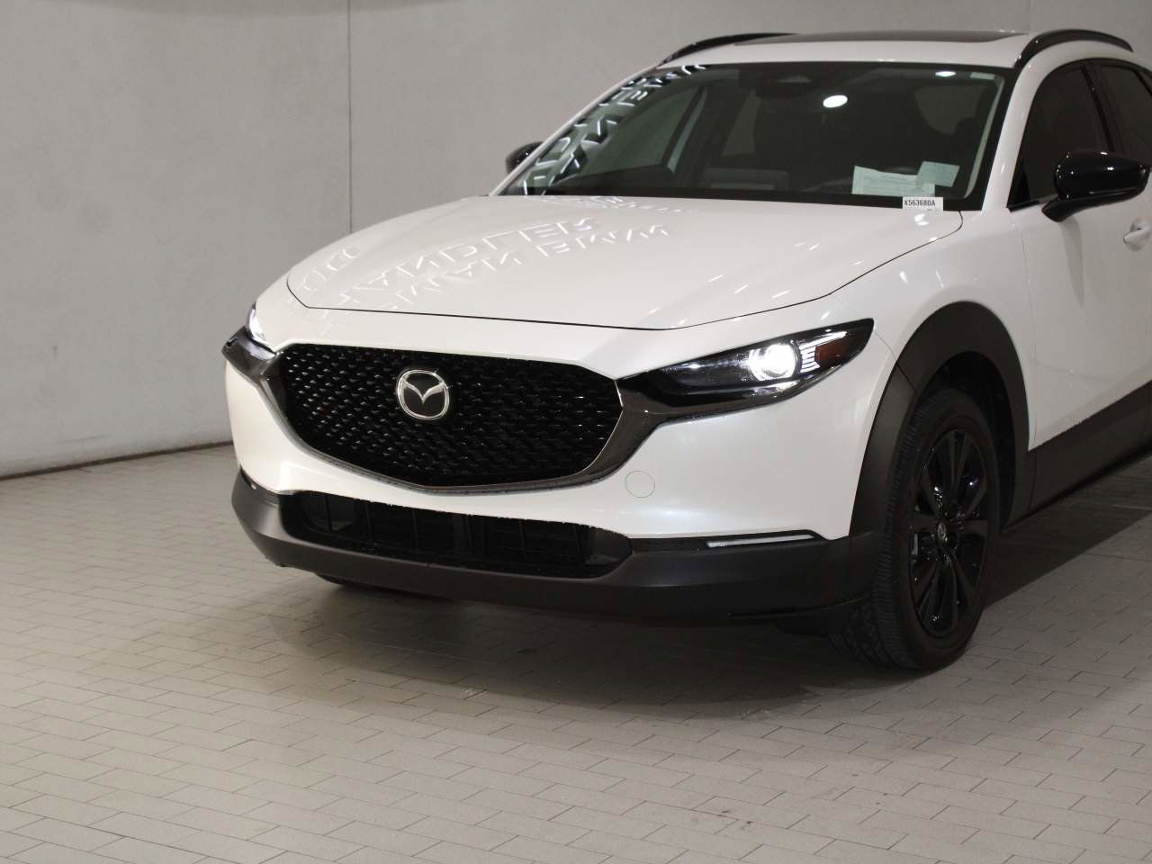 Used 2025 MAZDA CX-30 2.5 Turbo w/ Premium Package AWD/4WD image 2