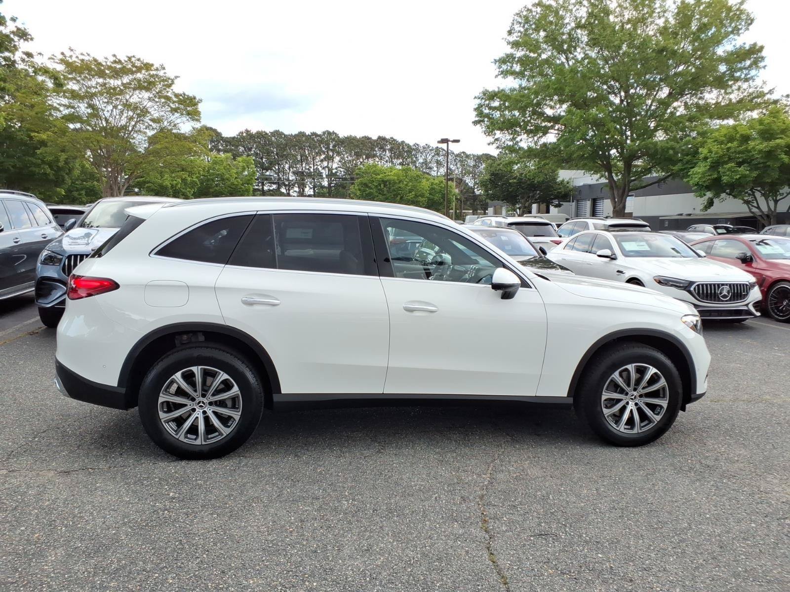New 2026 Mercedes-Benz GLC 300 image 5