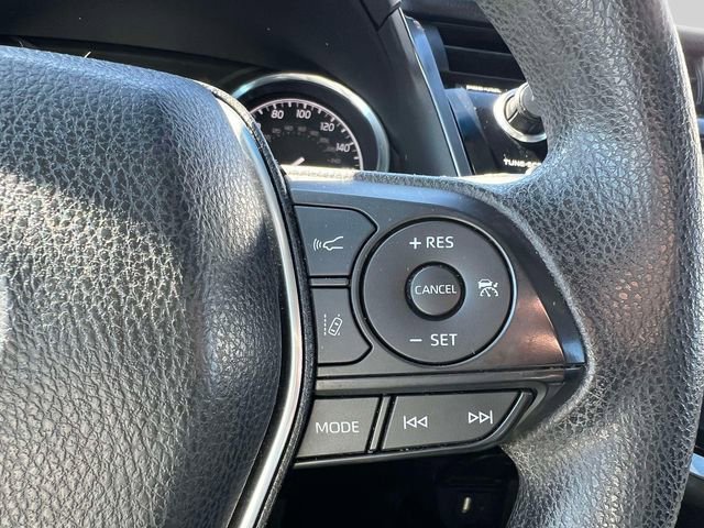 Certified 2018 Toyota Camry LE w/ Convenience Package image 25