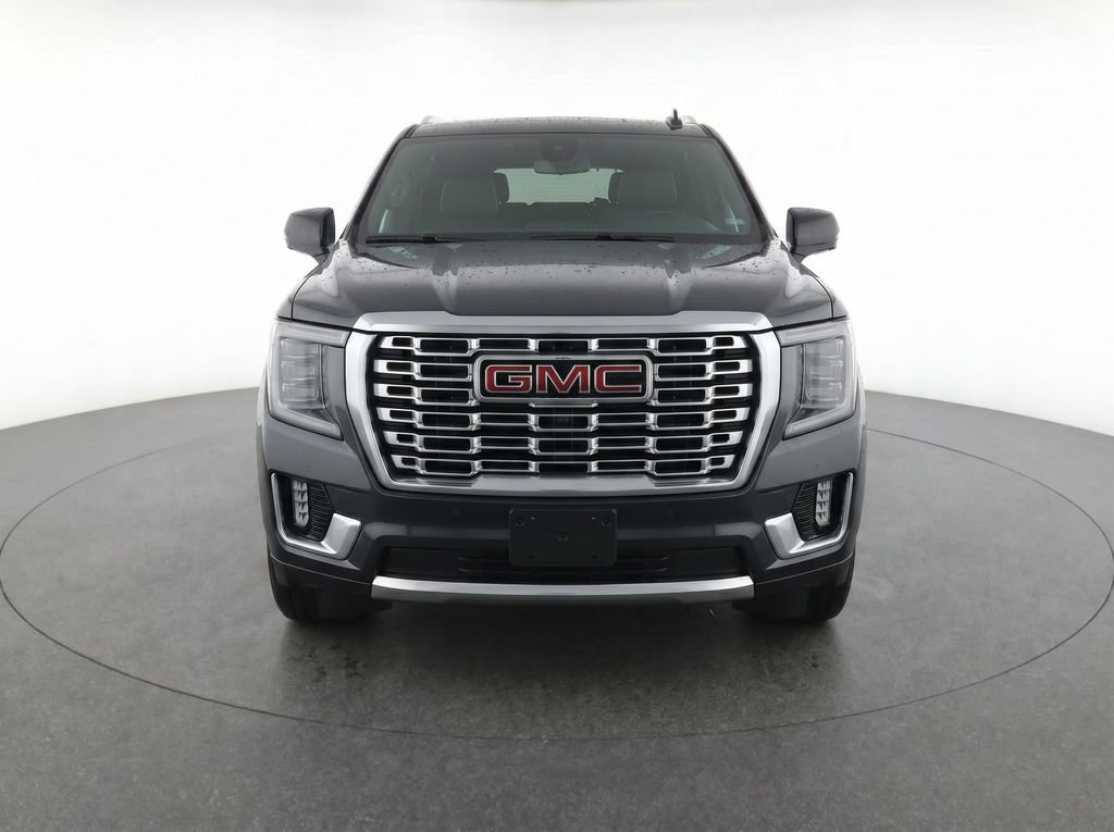 Certified 2025 GMC Yukon XL Denali w/ LPO, Floor Liner Package AWD/4WD image 2