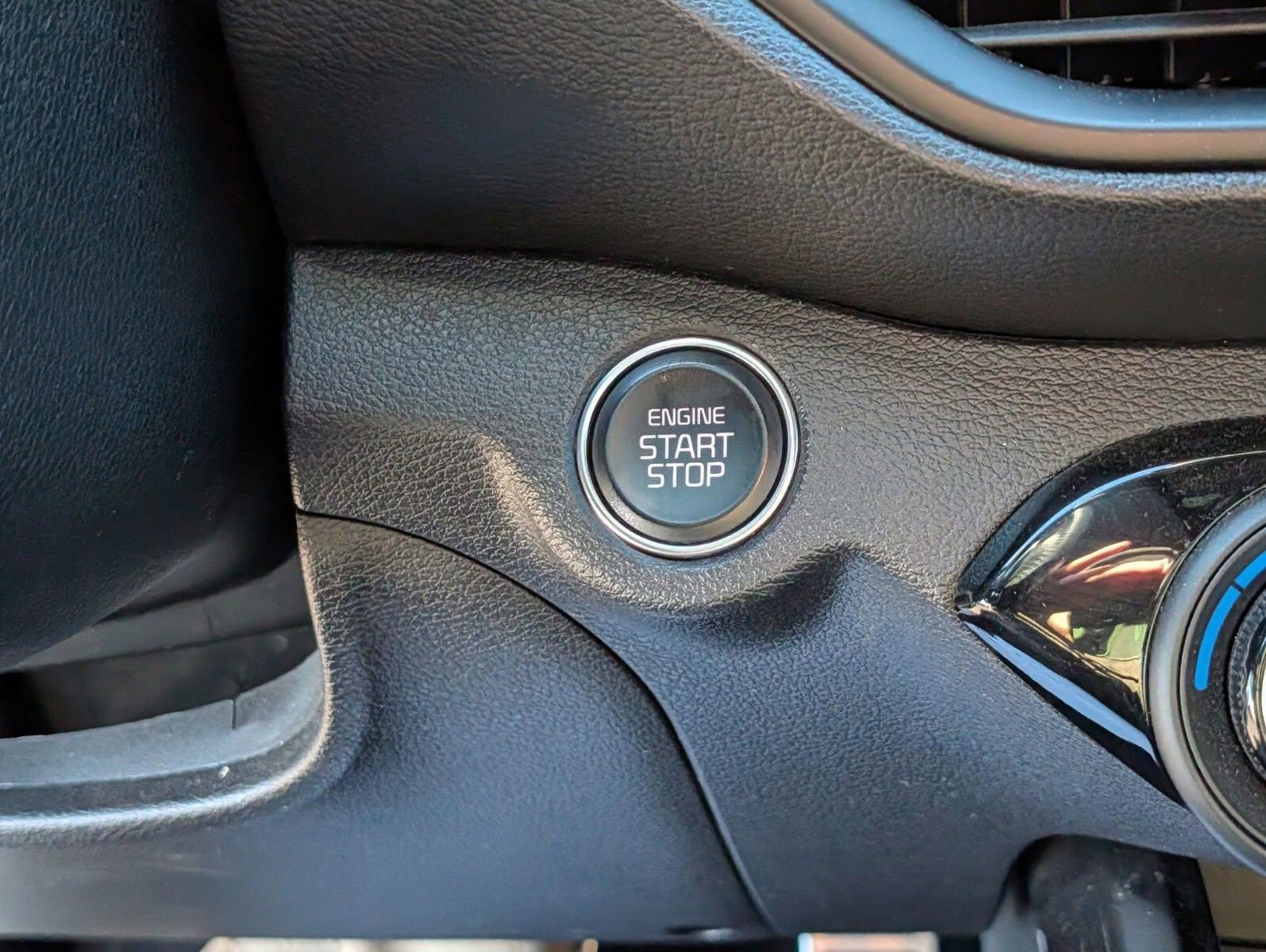 Used 2023 Kia Forte GT image 8