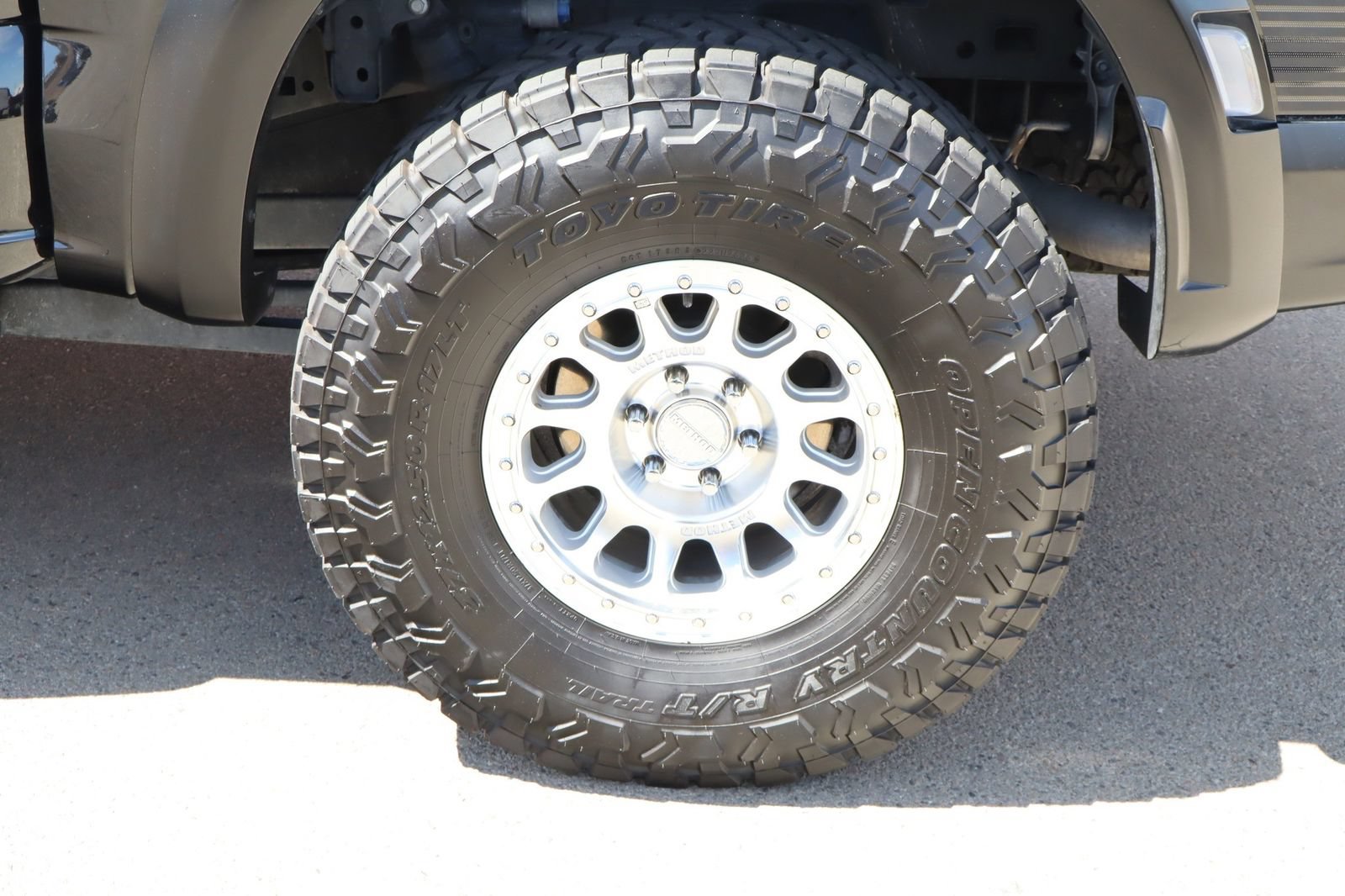 Used 2024 Ford F150 Raptor w/ Equipment Group 803A Raptor R AWD/4WD image 14