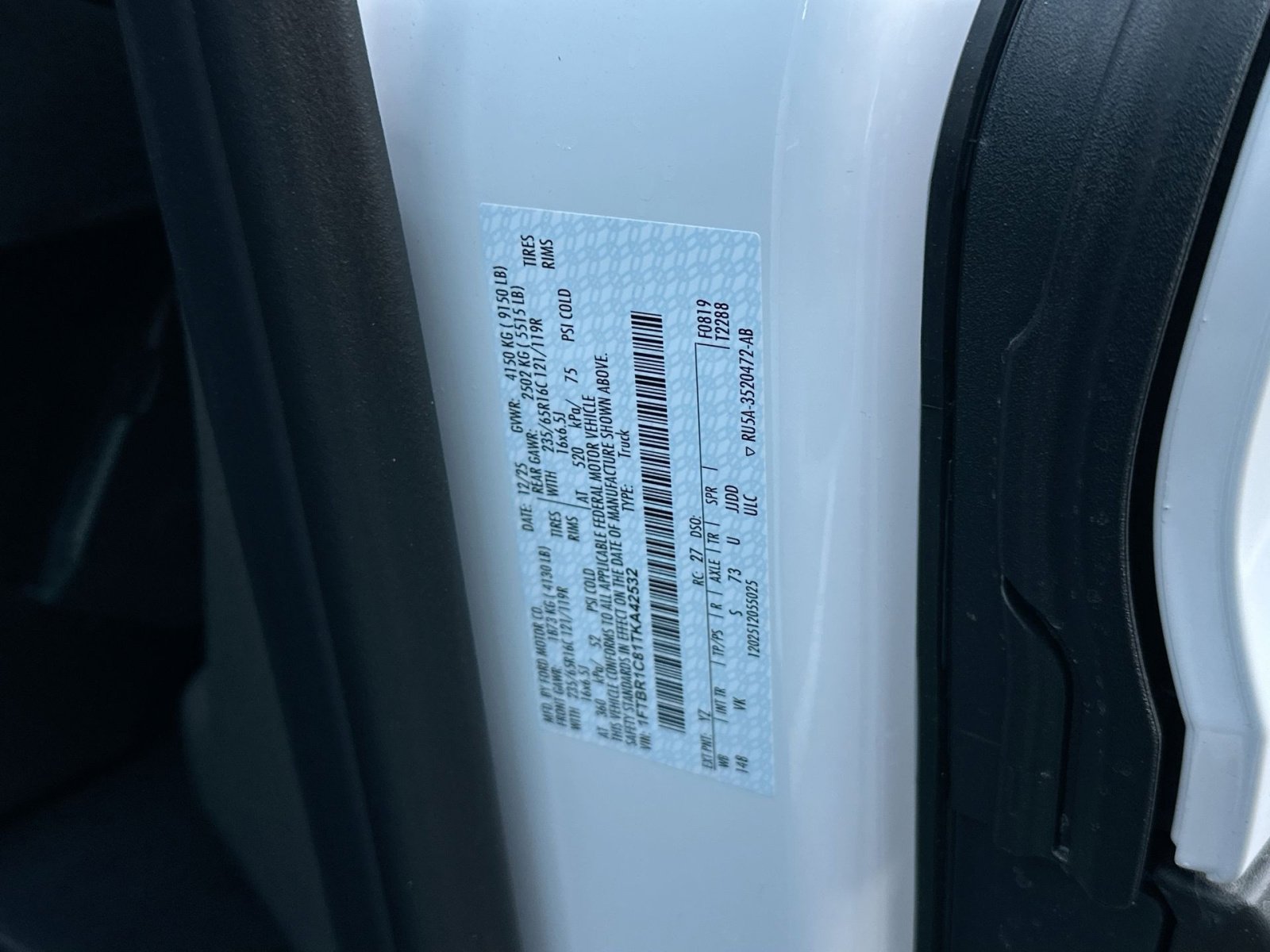 New 2026 Ford Transit 250 148 Medium Roof w/ Load Area Protection Package image 37