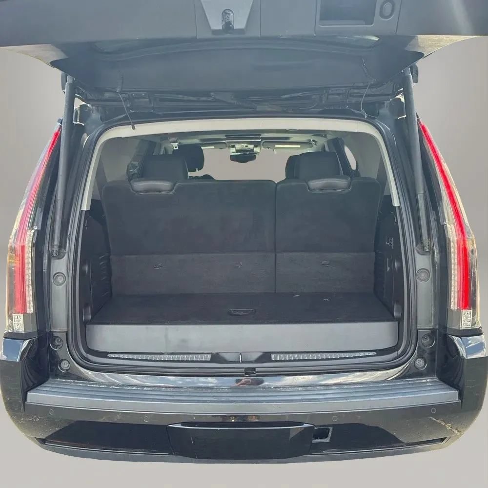 Used 2015 Cadillac Escalade Luxury AWD/4WD image 21