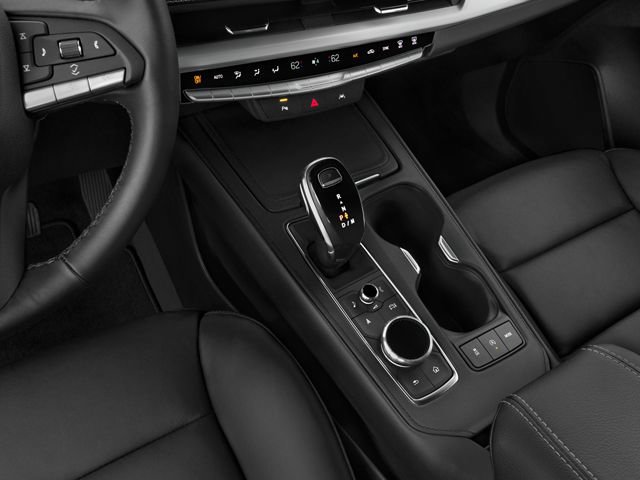 Used 2024 Cadillac XT4 Sport image 9