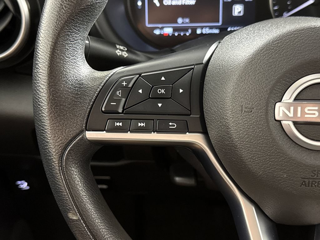 Used 2024 Nissan Kicks SV w/ Interior Electronics Package FWD image 15